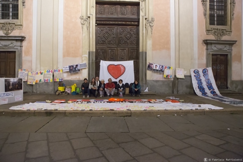 Appuntamento settimanale sul sagrato