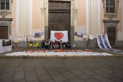 Appuntamento settimanale sul sagrato