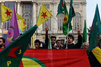 Everybody at the square against Turkish invasion of Rojava