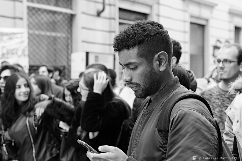 Street portrait "stolen" during a student protest