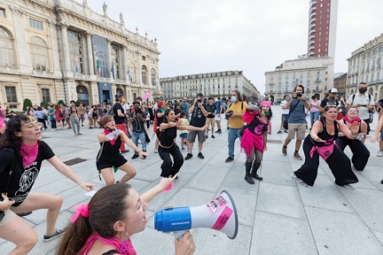 La normalità di oggi, la violenza di sempre