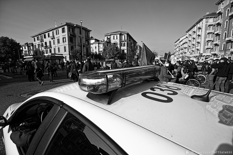 Manifestazione antifascista 10.jpg